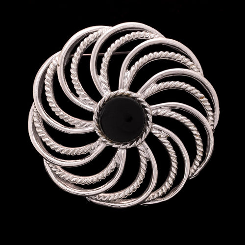 SARAH COVENTRY silberfarbene große Brosche von 1966