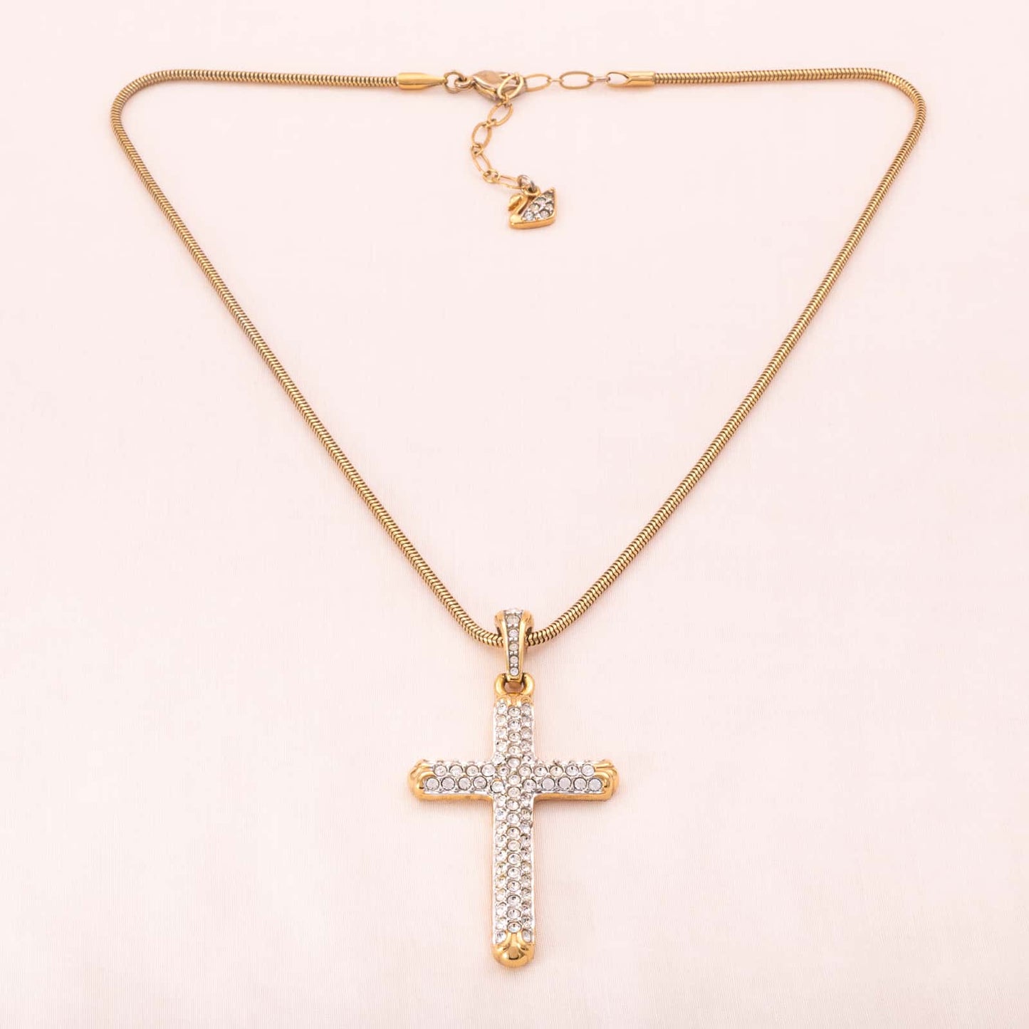 Swarovski-vergoldete-Halskette-großer-Kreuz-Anhänger