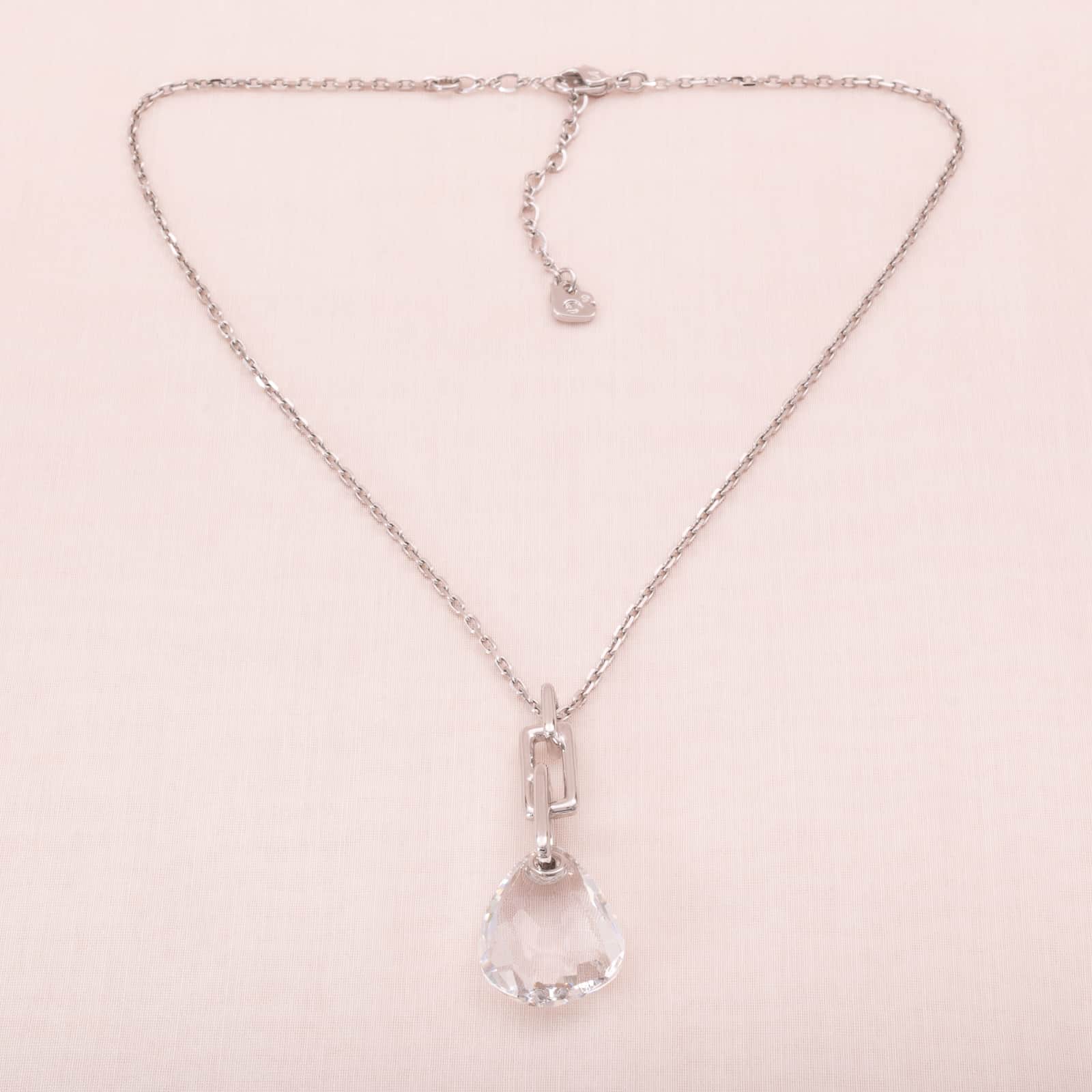 Swarovski-Halskette-großer-Kristalltropfen-Anhänger-Rückseite