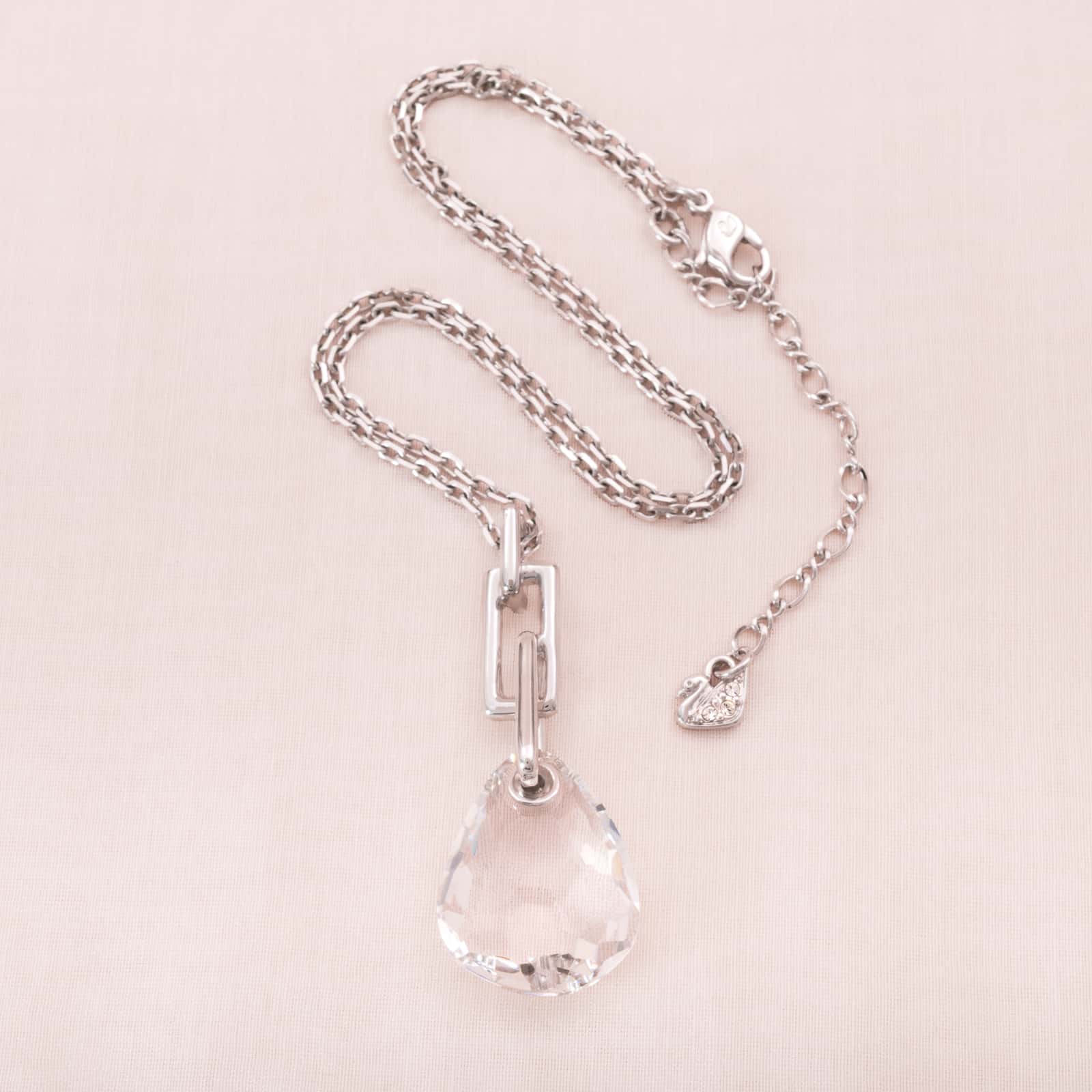 Swarovski-Halskette-großer-Kristalltropfen-Anhänger