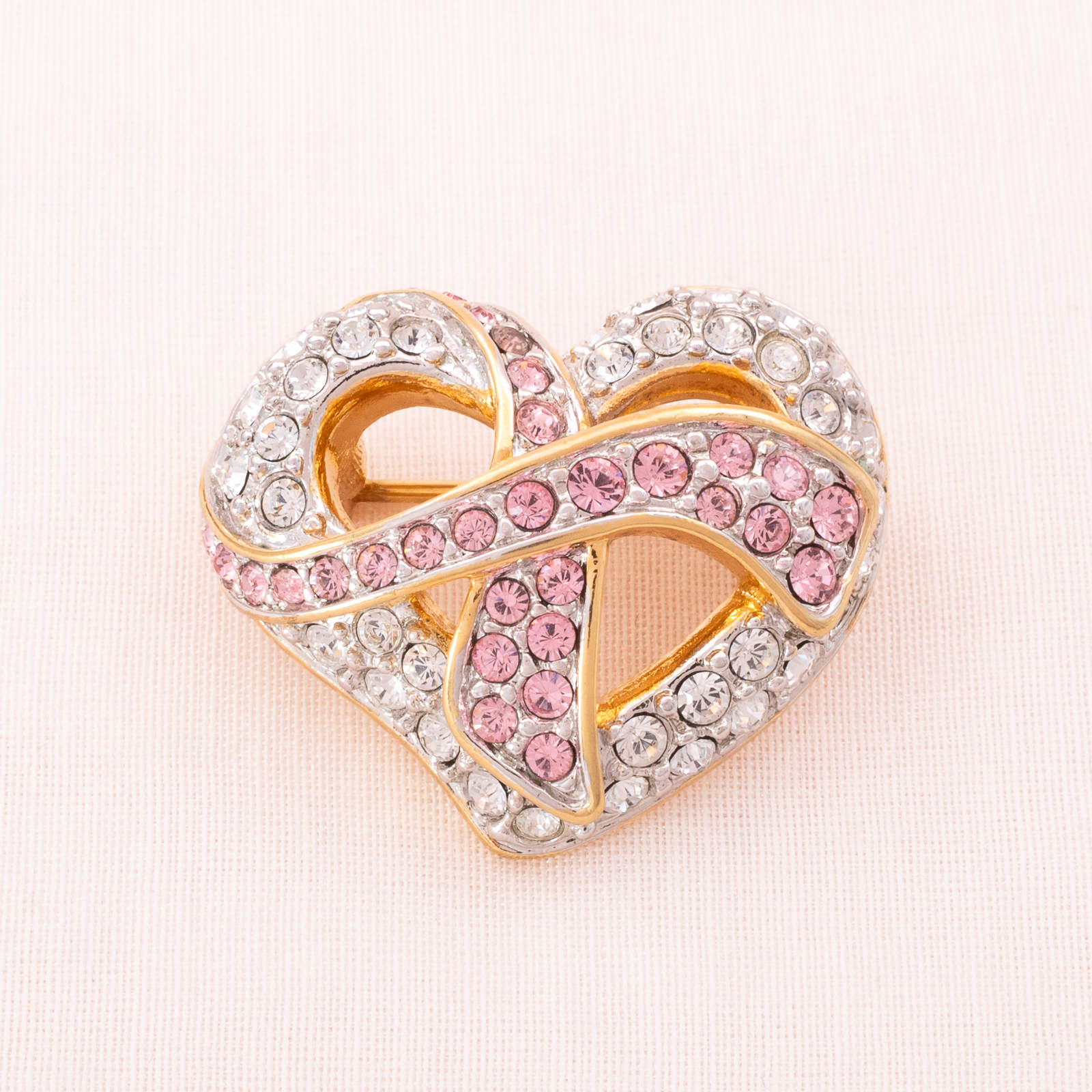 Swarovski-Kristall-Herz-Brosche-mit-rosa-Band