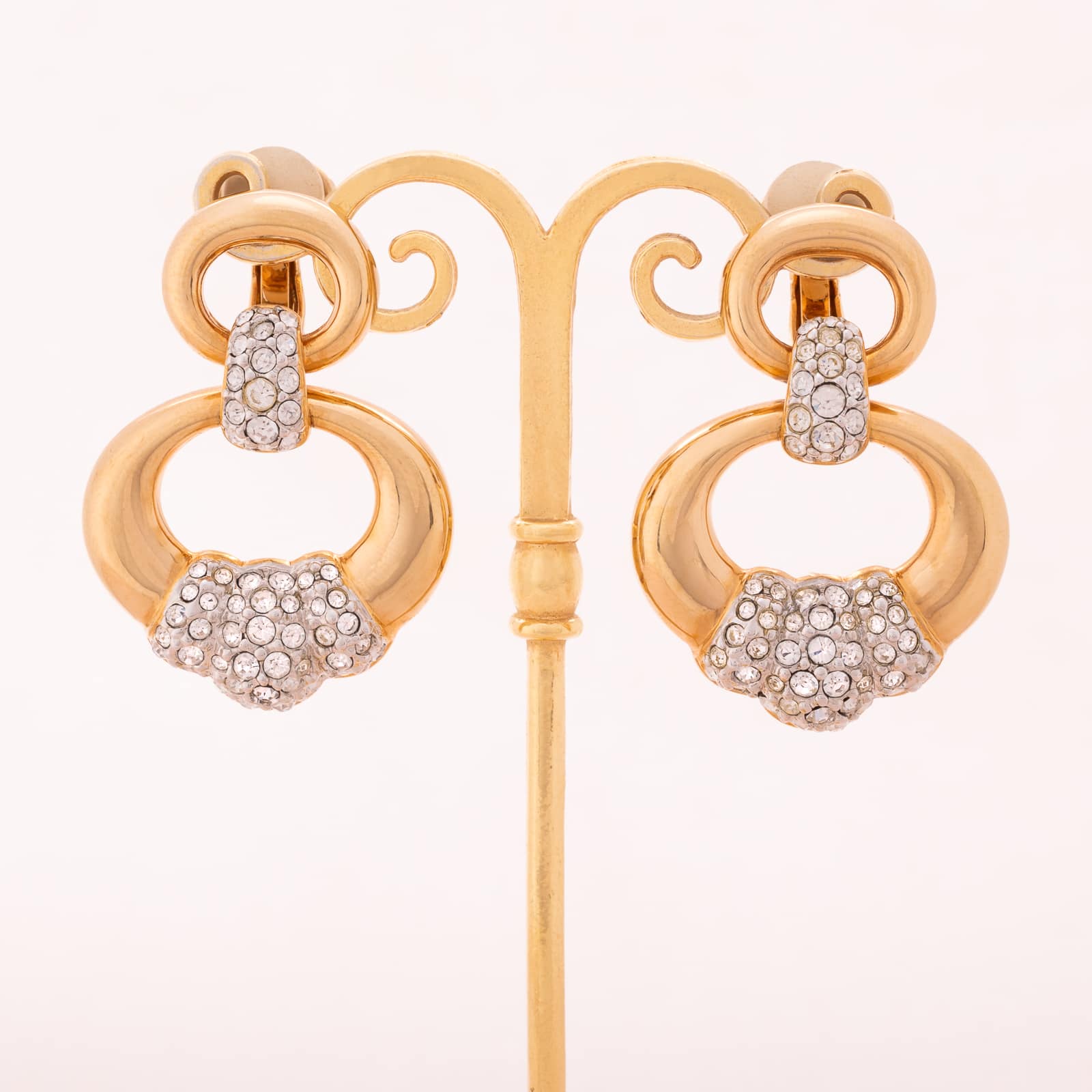 Swarovski-vergoldete-Ohrclips-Türklopfer-Design