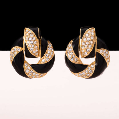 Swarovski-Türklopfer-Ohrclips-vergoldet-mit-schwarzer-Emaille-Kristallsteinen-verziert