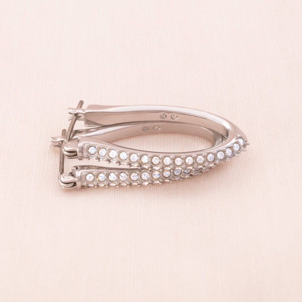 Swarovski-Ohrringe-silberfarbene-längliche-Kreolen-Aurora-Borealis-Kristalle-signiert