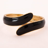 TRIFARI schwarz emaillierter Armreif aus den 90ern