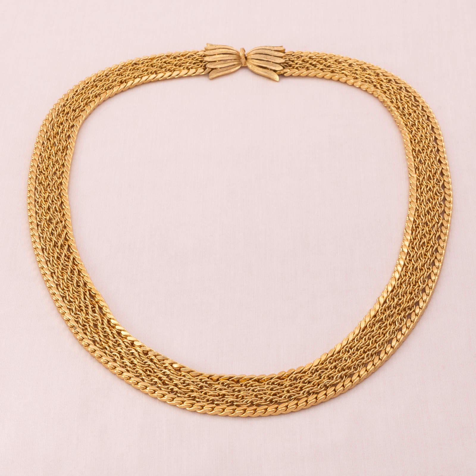Trifari-Halskette-6-Reihen-vergoldete-Gliederketten