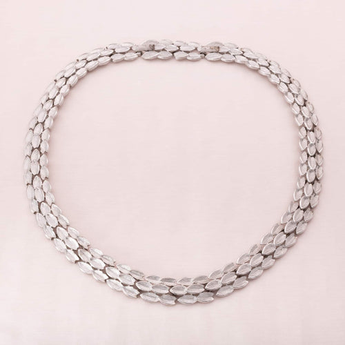 TRIFARI silver-tone leaf design necklace