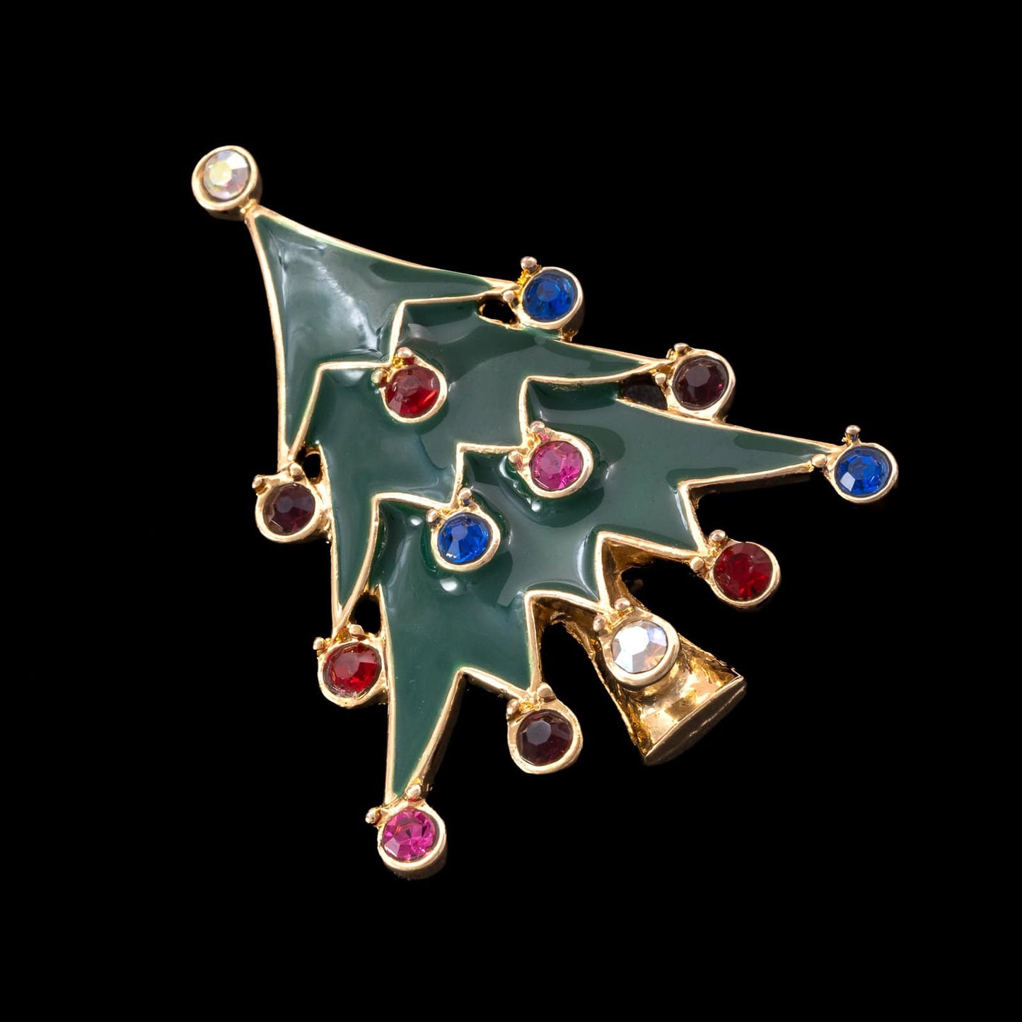 Weihnachtsbaum-Brosche-grün-emailliert-mit-buntem-Strass-dekoriert