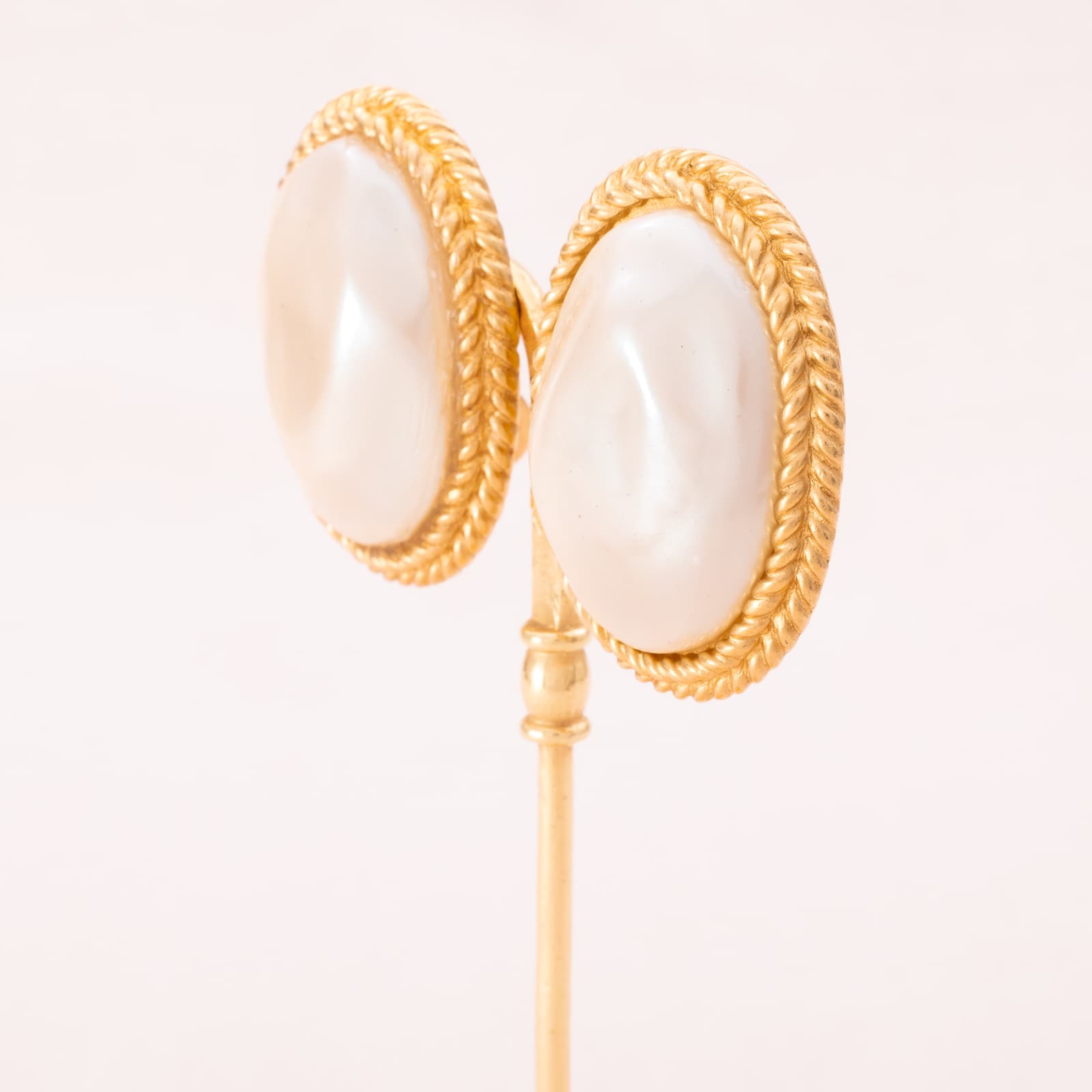 Saint Laurent Middle ancient 2024 earrings