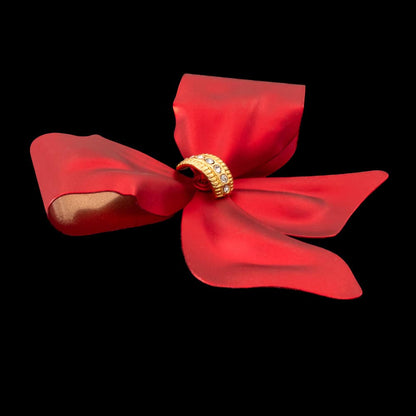 Weihnachtliche-Brosche-große-rote-Schleife-Metall-Strass