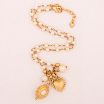 Carolee-goldfarbene-Halskette-mit-Perlen-und-mehreren-Anhängern