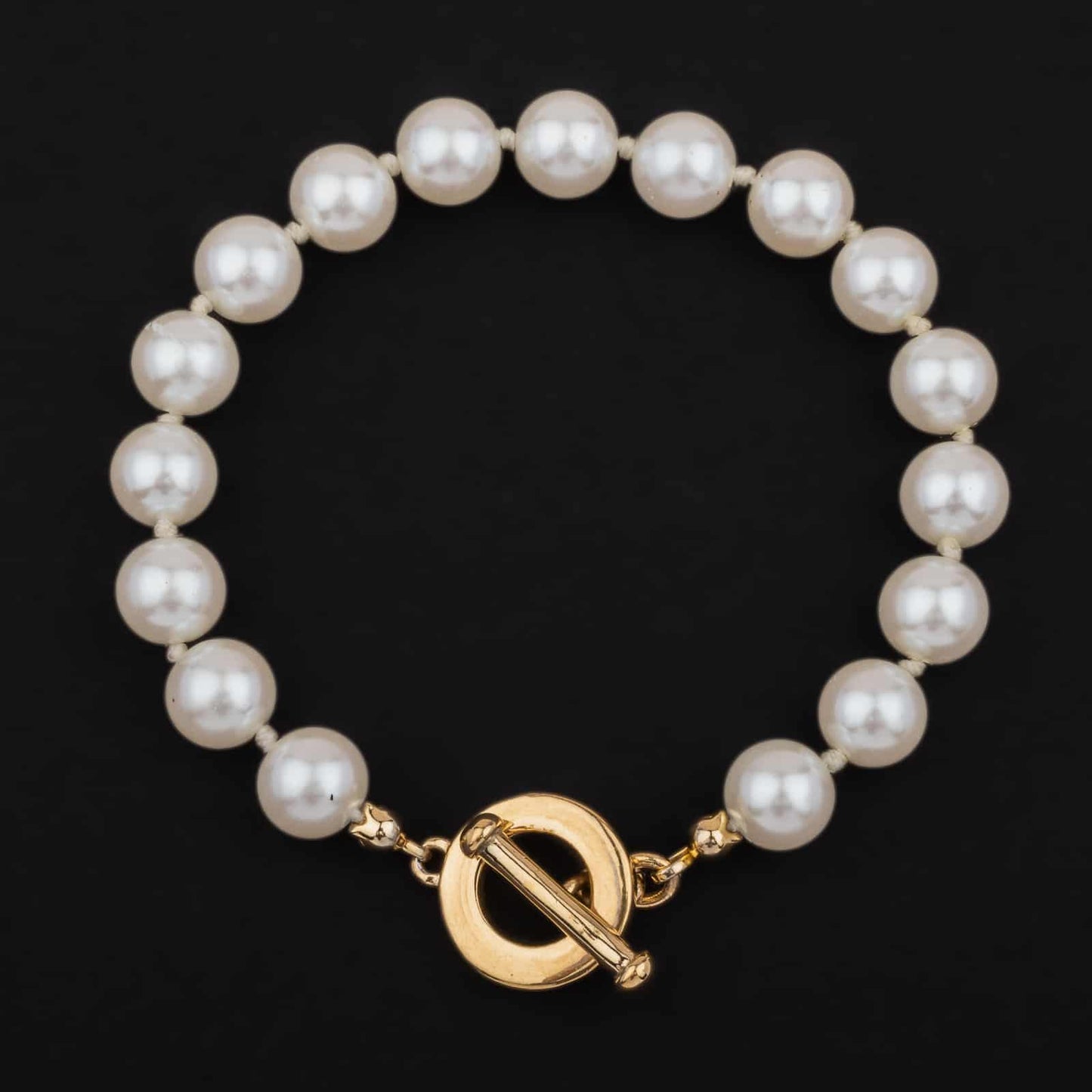 Carolee-Perlenarmband-mit-Knebelverschluss