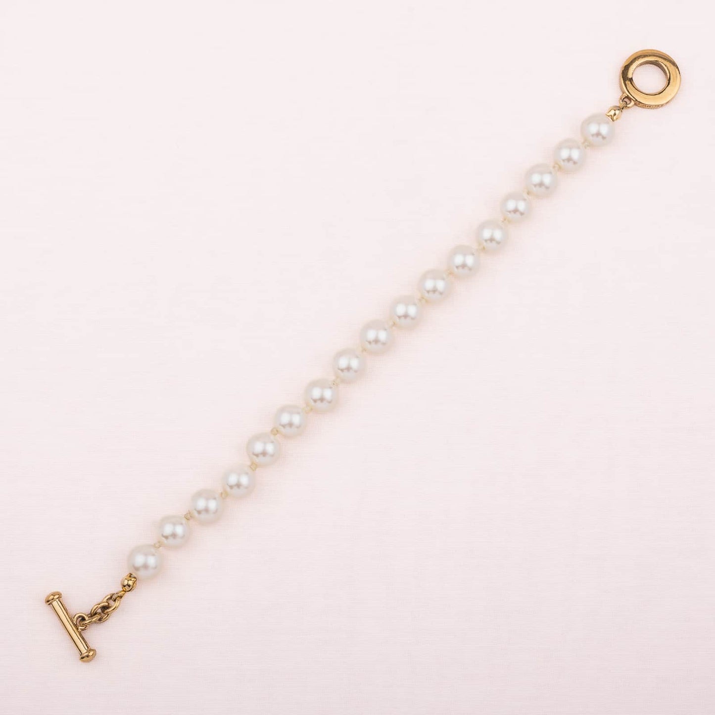 Carolee-Perlenarmband-mit-Knebelverschluss