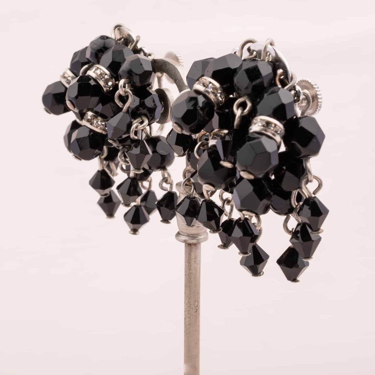 Coro-Schwarze-Cha-Cha-Ohrringe-Kristallperlen
