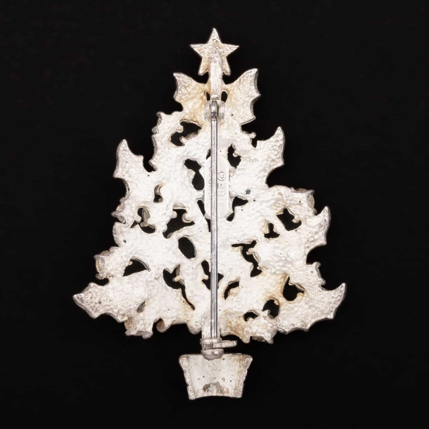 Eisenber-Ice-silberfarbene-Weihnachtsbaum-Brosche-Rückseite