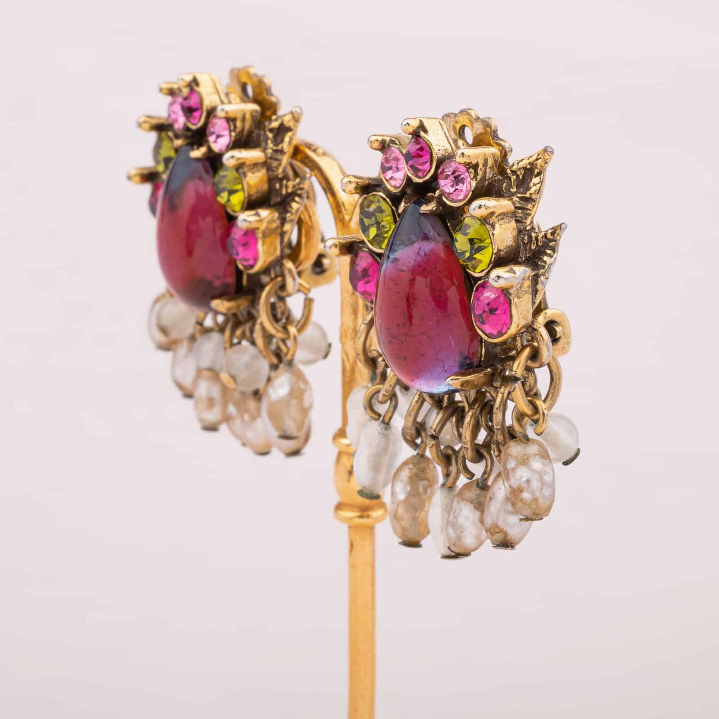 Frorenza-Antik-Revival-clips-pink-Cabochons-und-Perlen
