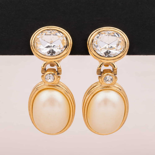 GIVENCHY gold-plated pearl earrings from the 80s