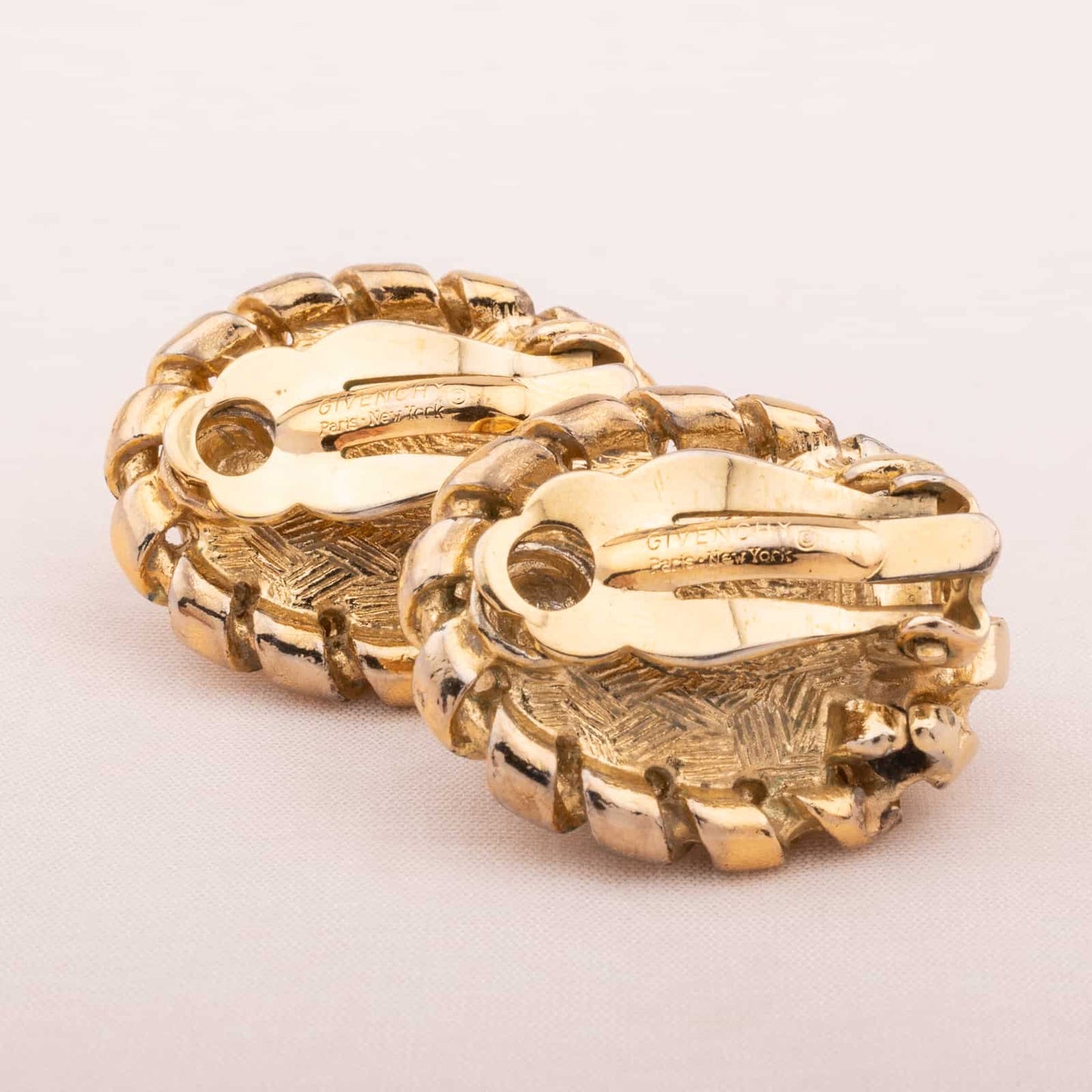 Givenchy-ovale-Vintage-Perlen-Ohrringe-Signatur