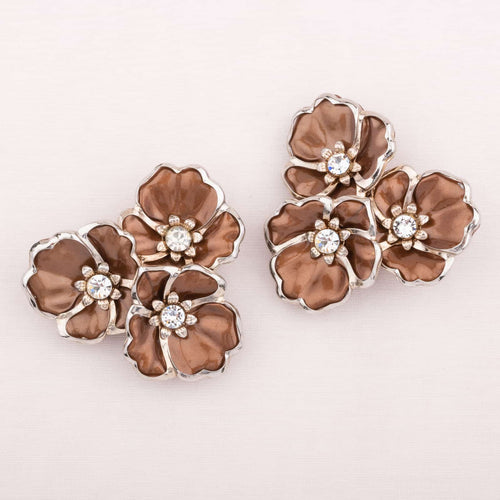 Vintage flower clip earrings in brown