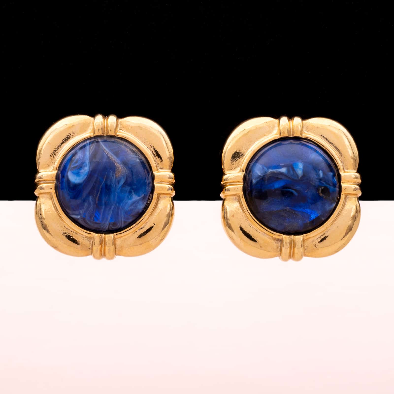 KJL-Kenneth-Lane-vergoldete-Ohrringe-blauer-Cabochon