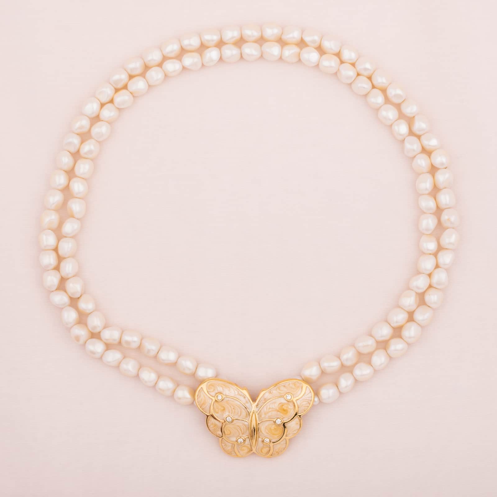 Vintage Avon Faux Pearls Single Strand Pearl Necklace Costume Fashion  Jewelry | eBay