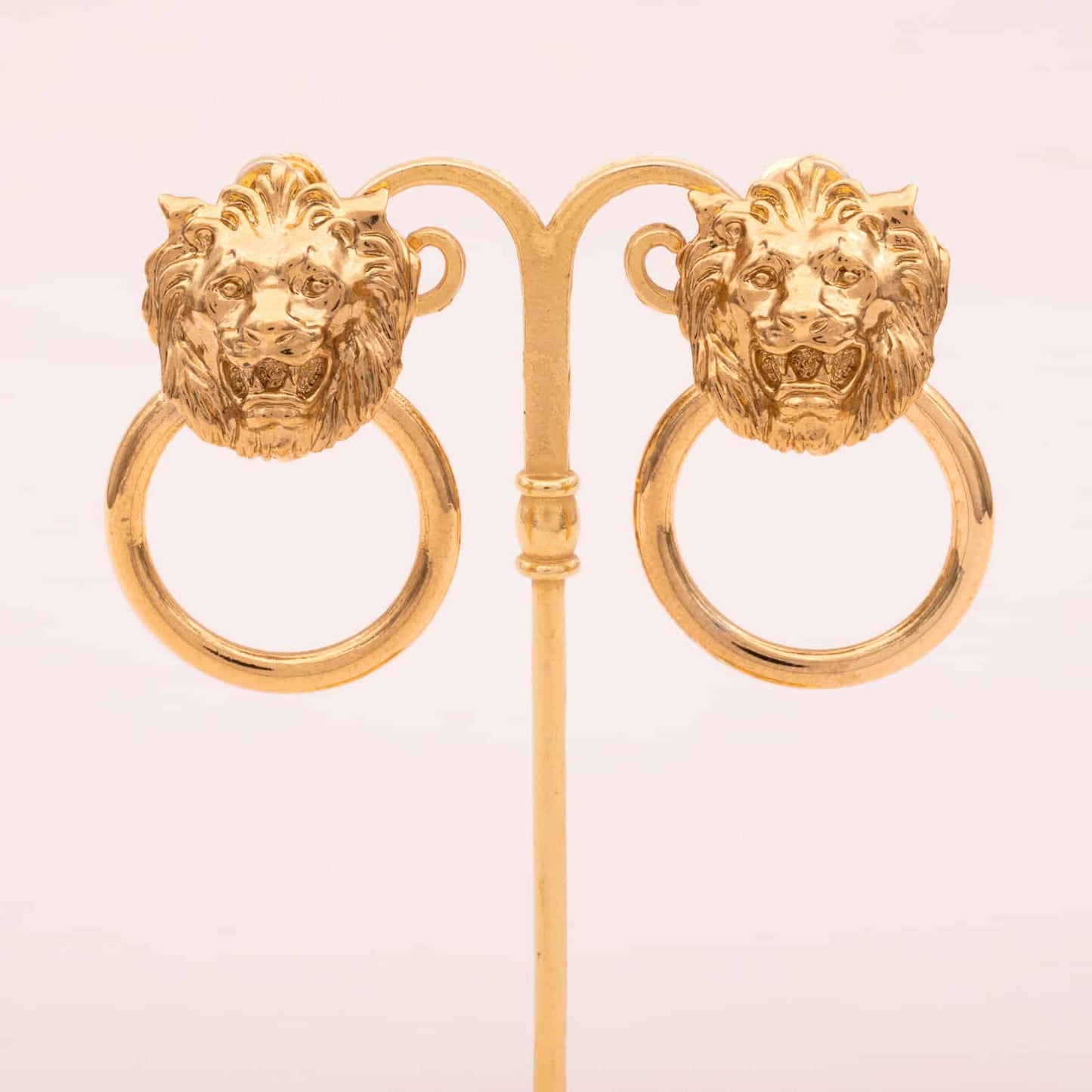 Vintage-Loewen-Türklopfer-Ohrclips-vergoldet