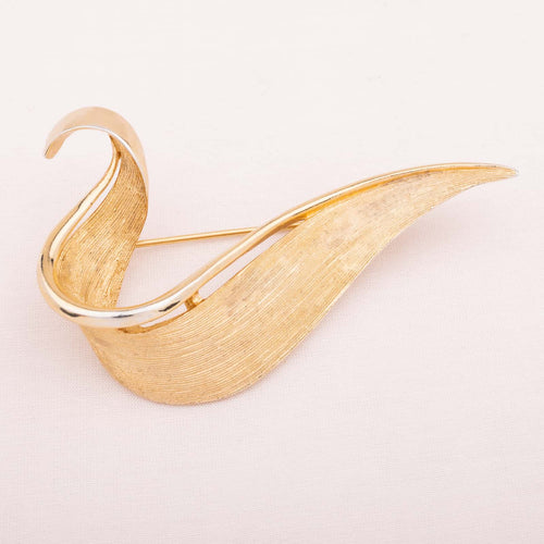 MARBOUX curved vintage brooch