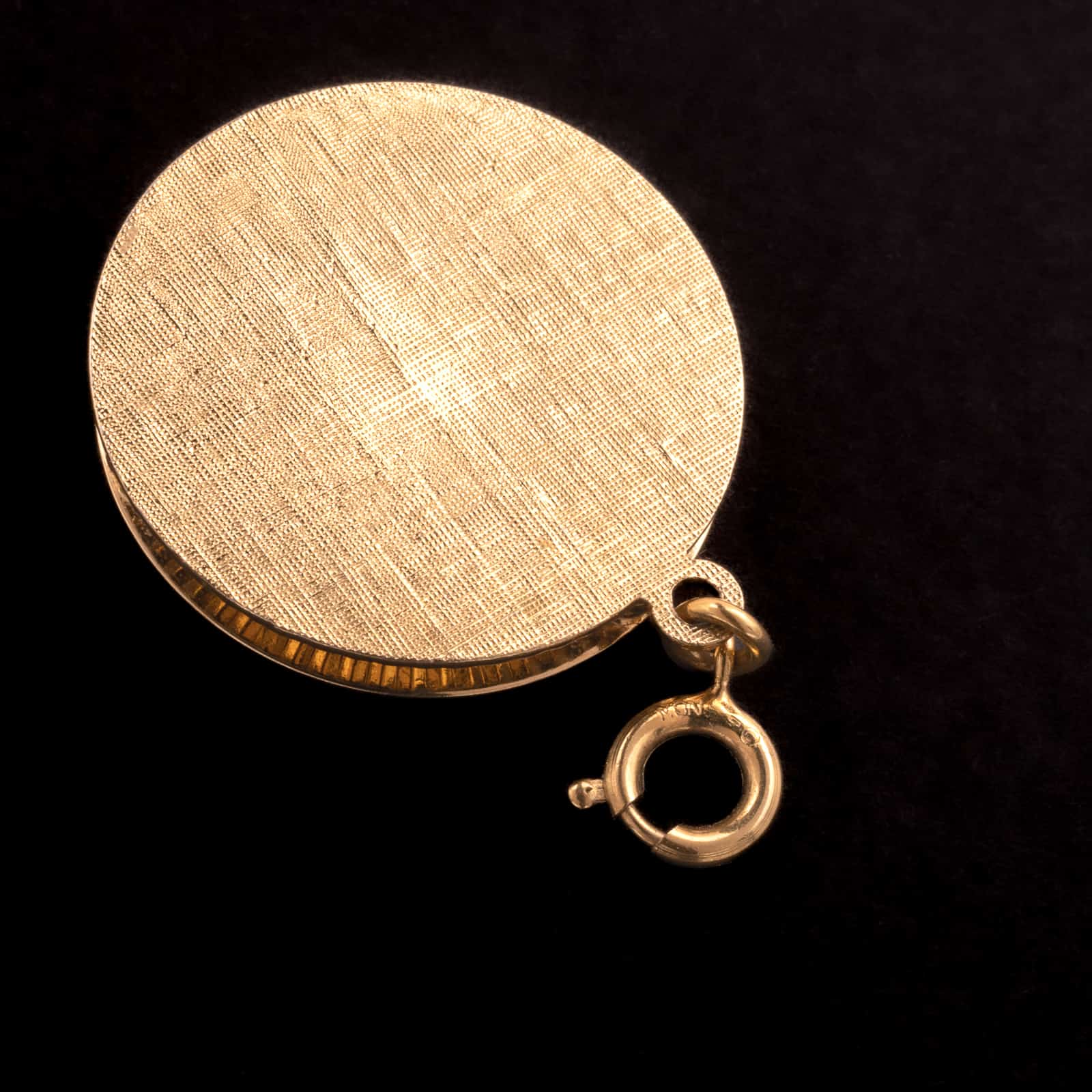 Monet-vergoldeter-Charm-Anhänger-Rückseite