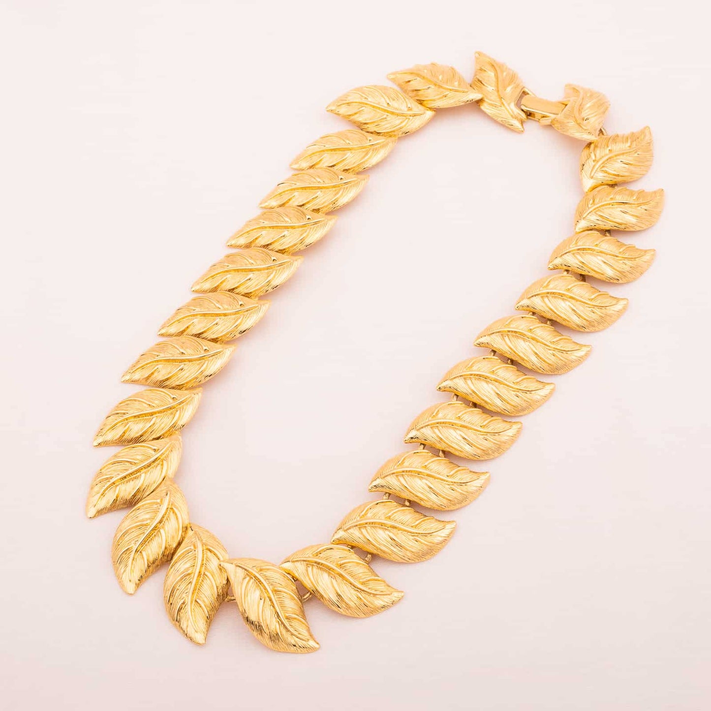 Napier-Collier-Halskette-vergoldete-Blätter