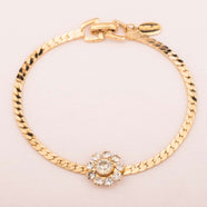 Elegant bracelet with Crystal flower from PARKLANE