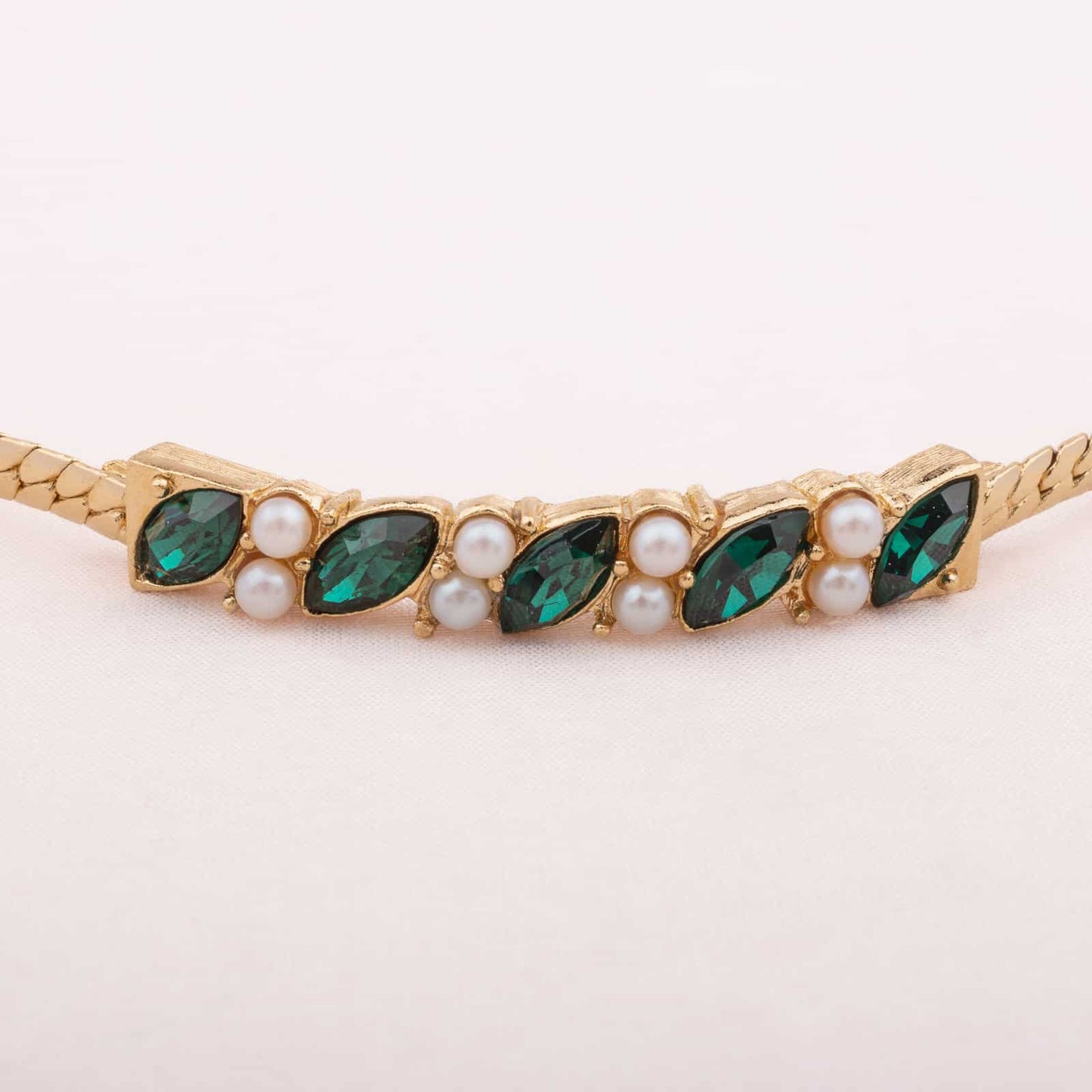 Richelieu-Armband-grüne-Navette-Strasssteine-Perlen