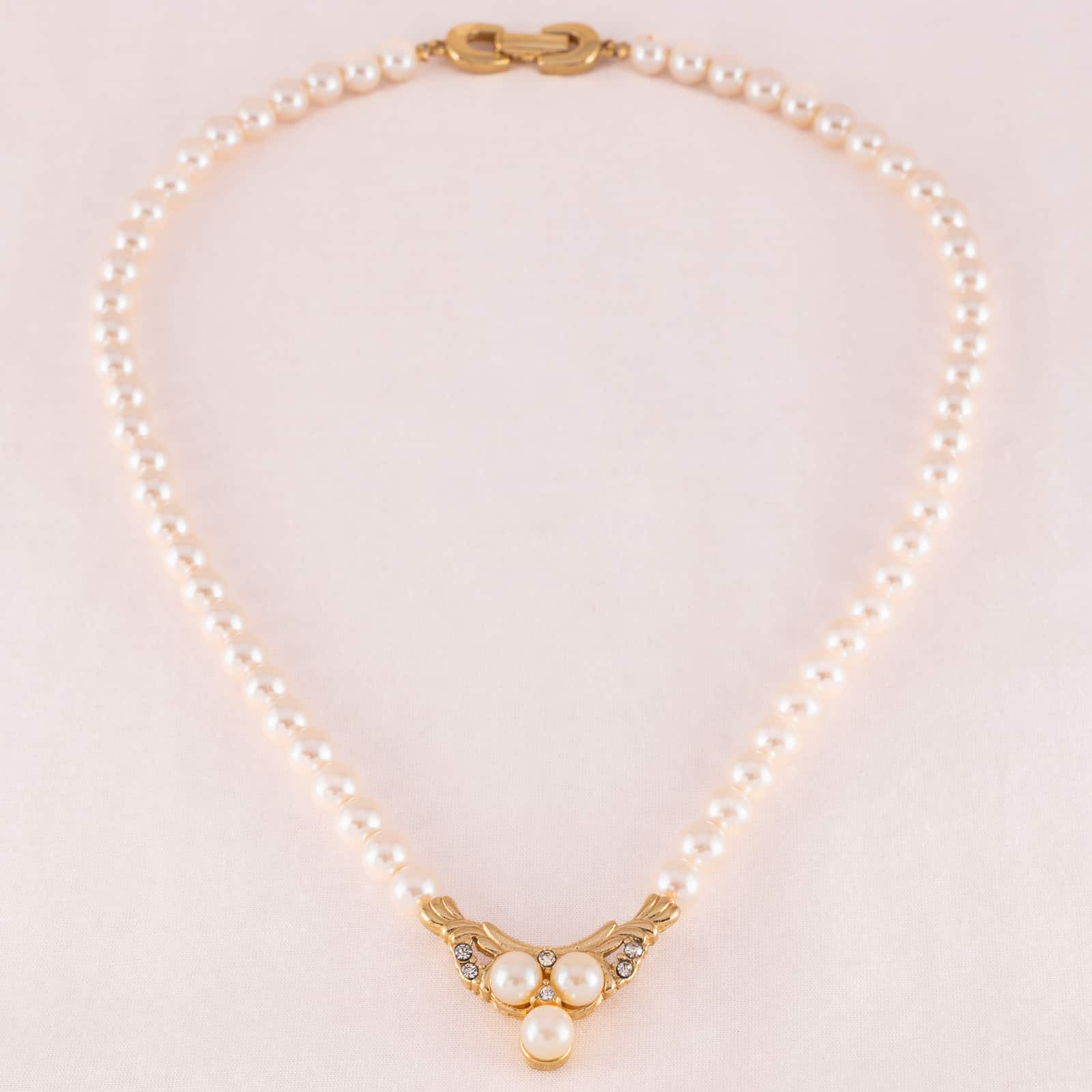 Vintage Richelieu Demi Parure Pearl Necklace, Bracelet, & Clip Earrings Set  | eBay