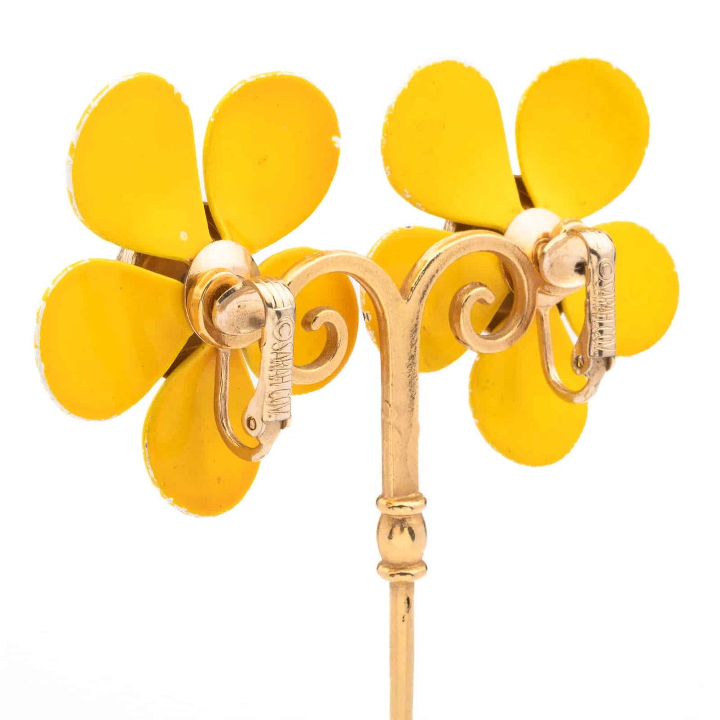 Sarah-Coventry-gelbe-Blumen-Ohrclips-Rückseiten