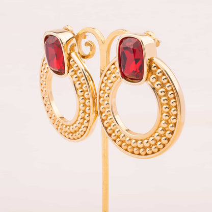 Swarovski-Vintage-Ohrringe-vergoldete-Türklopfer-mit-großem-roten-Kristall