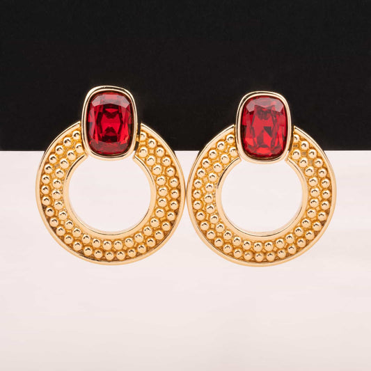 Swarovski-Vintage-Ohrringe-vergoldete-Türklopfer-mit-großem-roten-Kristall