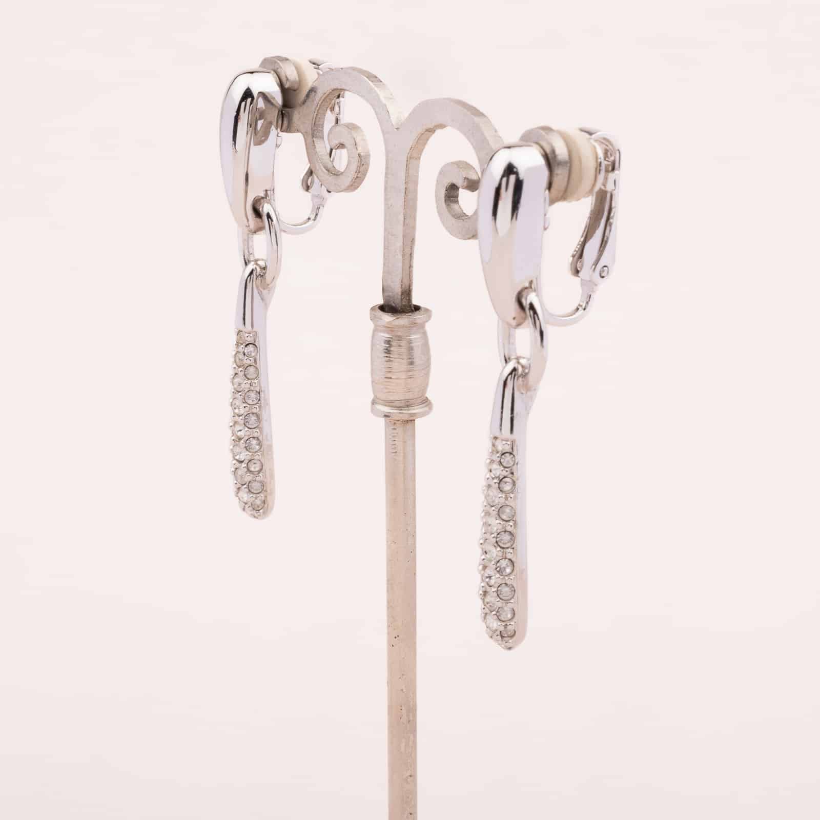 Swarovski-schlanke-silberfarbene-Hänger-Ohrclips