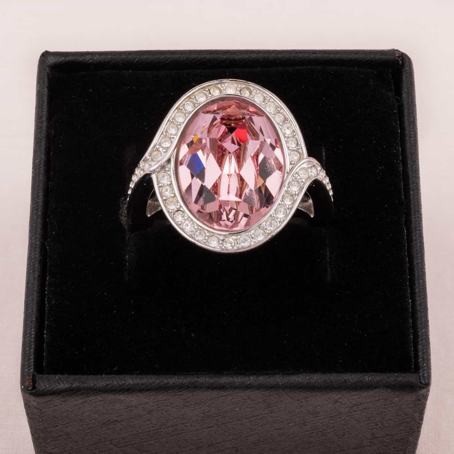 SWAROVSKI ring with pink crystal – Find Vintage Beauty
