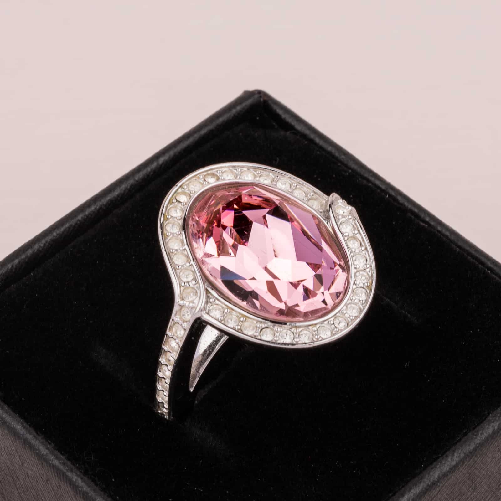 SWAROVSKI ring Vintage crystal Beauty pink Find – with