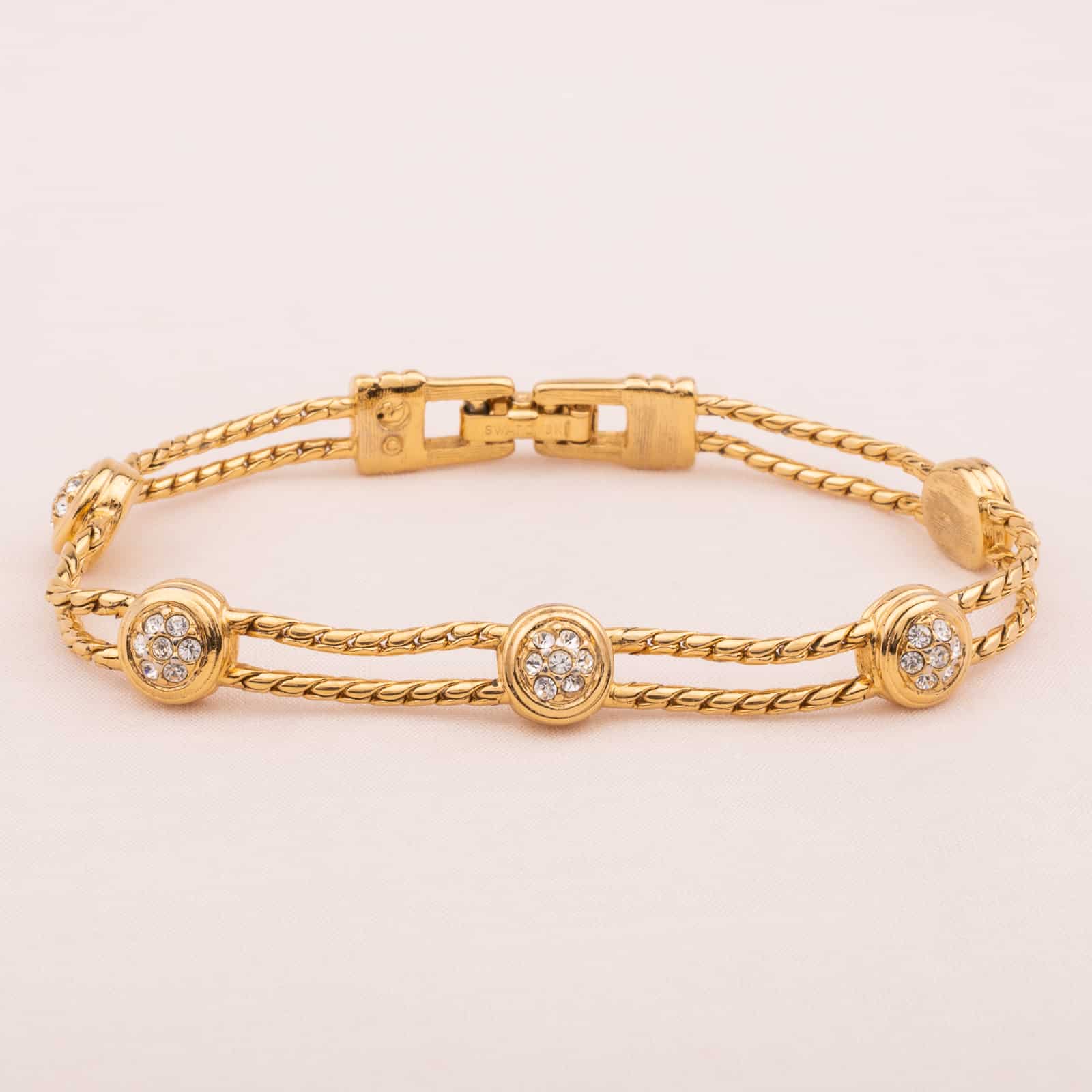 Swarovski-Tennisarmband-mit-runden-Kristallen