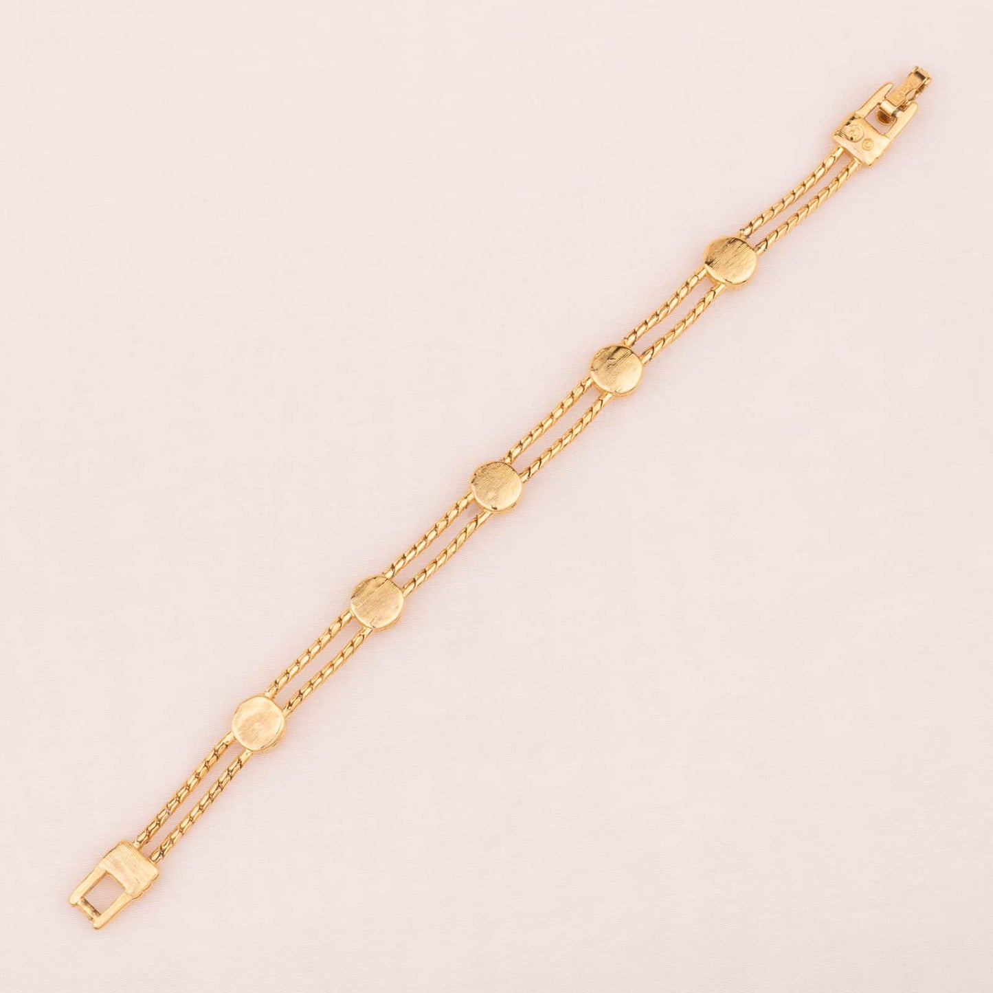 Swarovski-Tennisarmband-mit-runden-Kristallen-Rückseite
