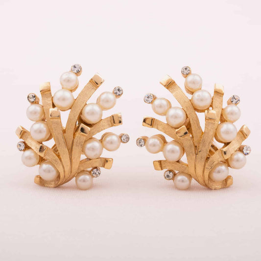 Trifari-Ohrclips-mit-Perlen-und-Strass