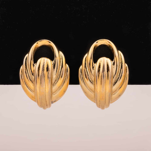 TRIFARI gold-plated clip-on earrings from the 90s