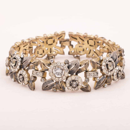 Trifari-Vintage-Armband-mit-grauen-und-weißen-Strasssteinen