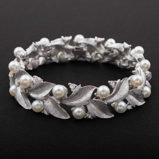 Trifari-silberfarbenes-Armband-mit-Perlen-und-Strass