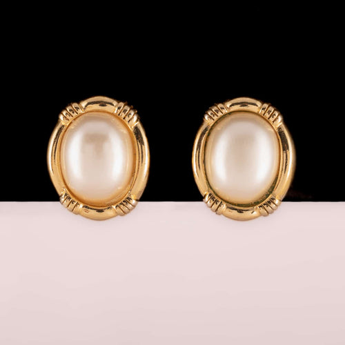 TRIFARI small vintage pearl clip earrings