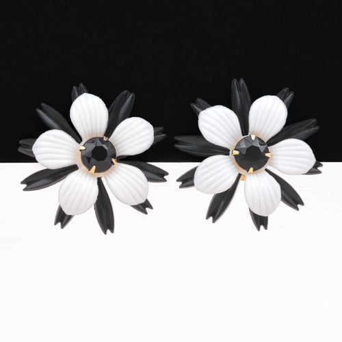 Vintage floral earrings in black and white