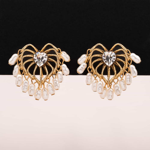 Heart-shaped clip earrings with small baroque pearls