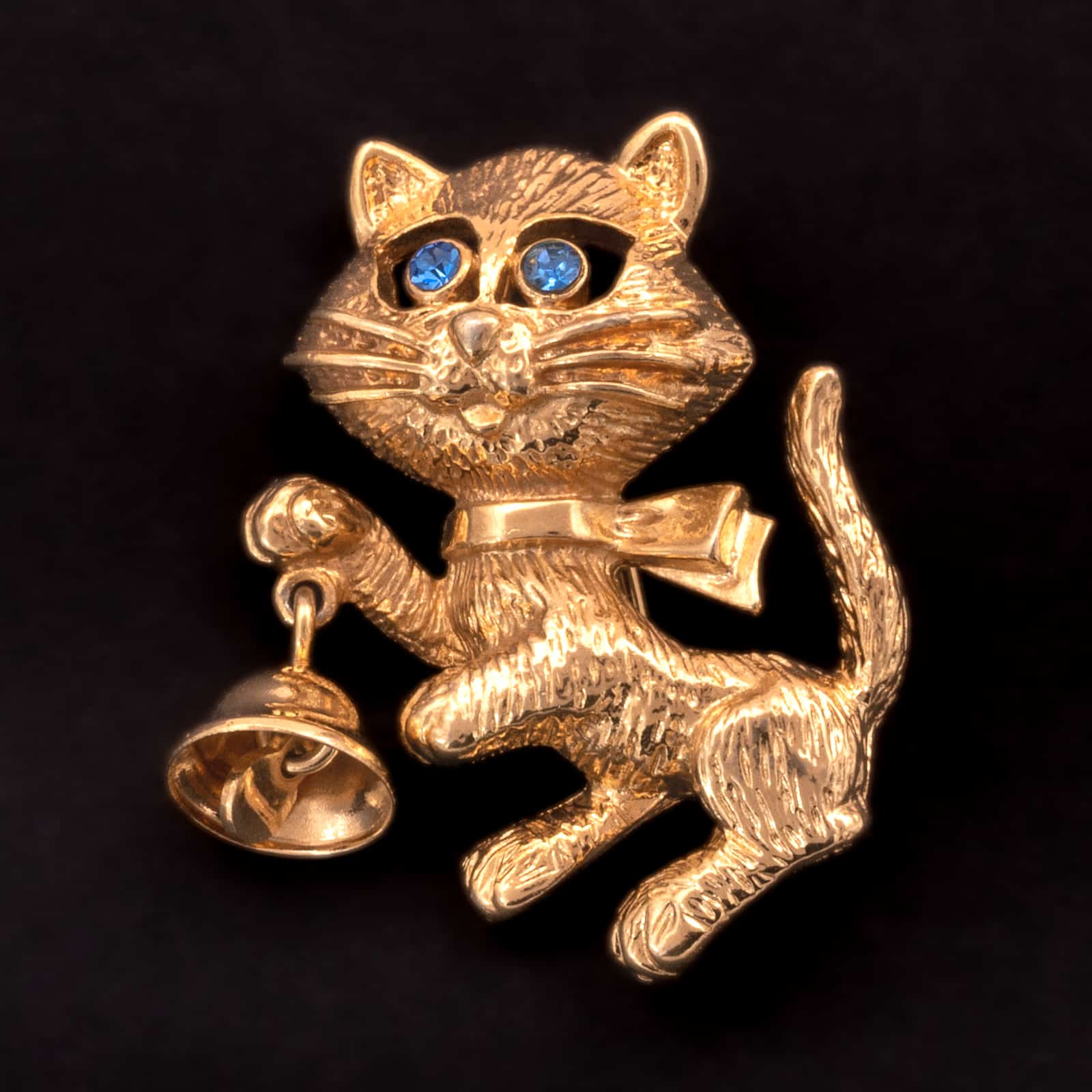 Avon-Katzen-Brosche-vergoldet-blaue-Strassaugen-Glöckchen