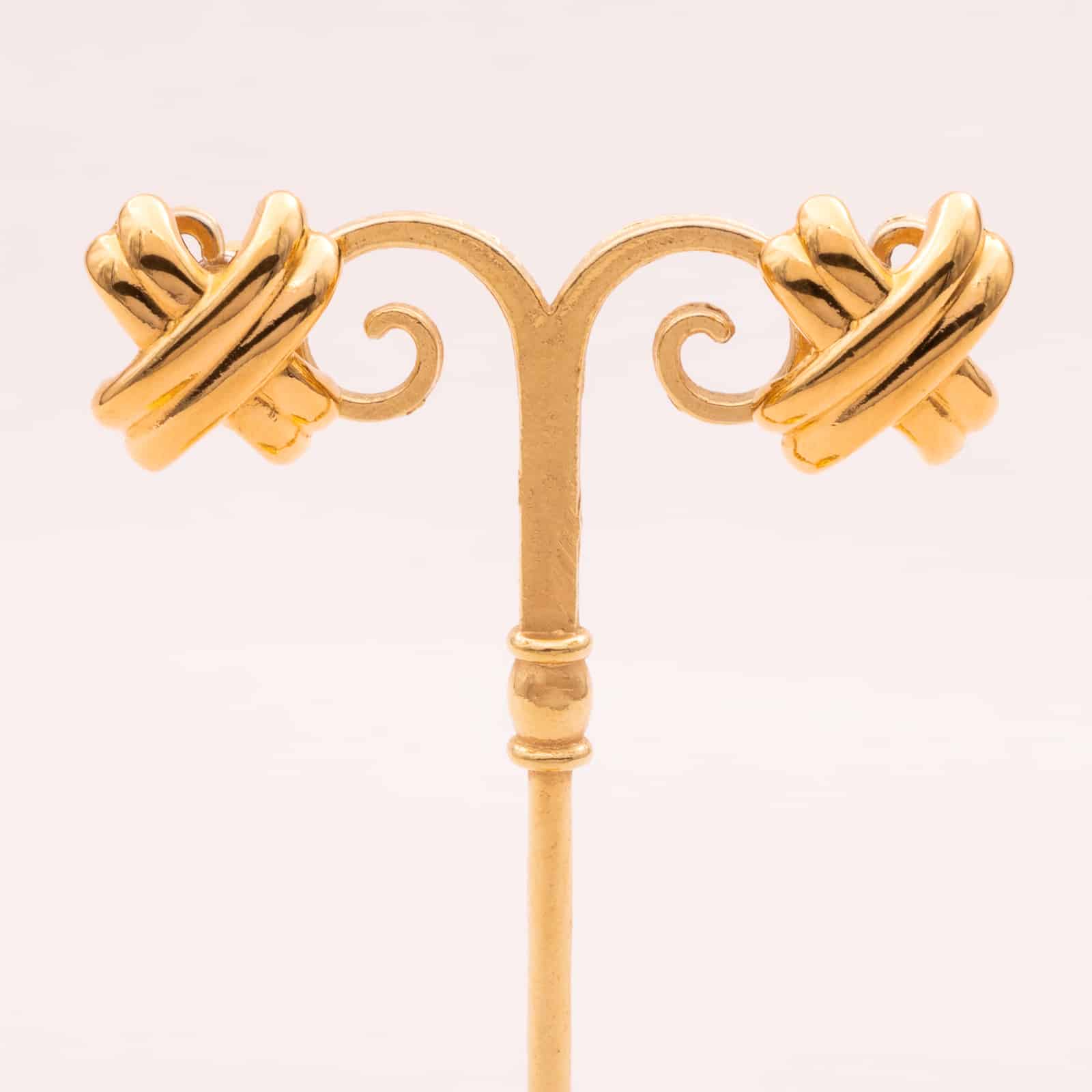 Monet-vergoldete-Ohrringe-Kreuz-Design