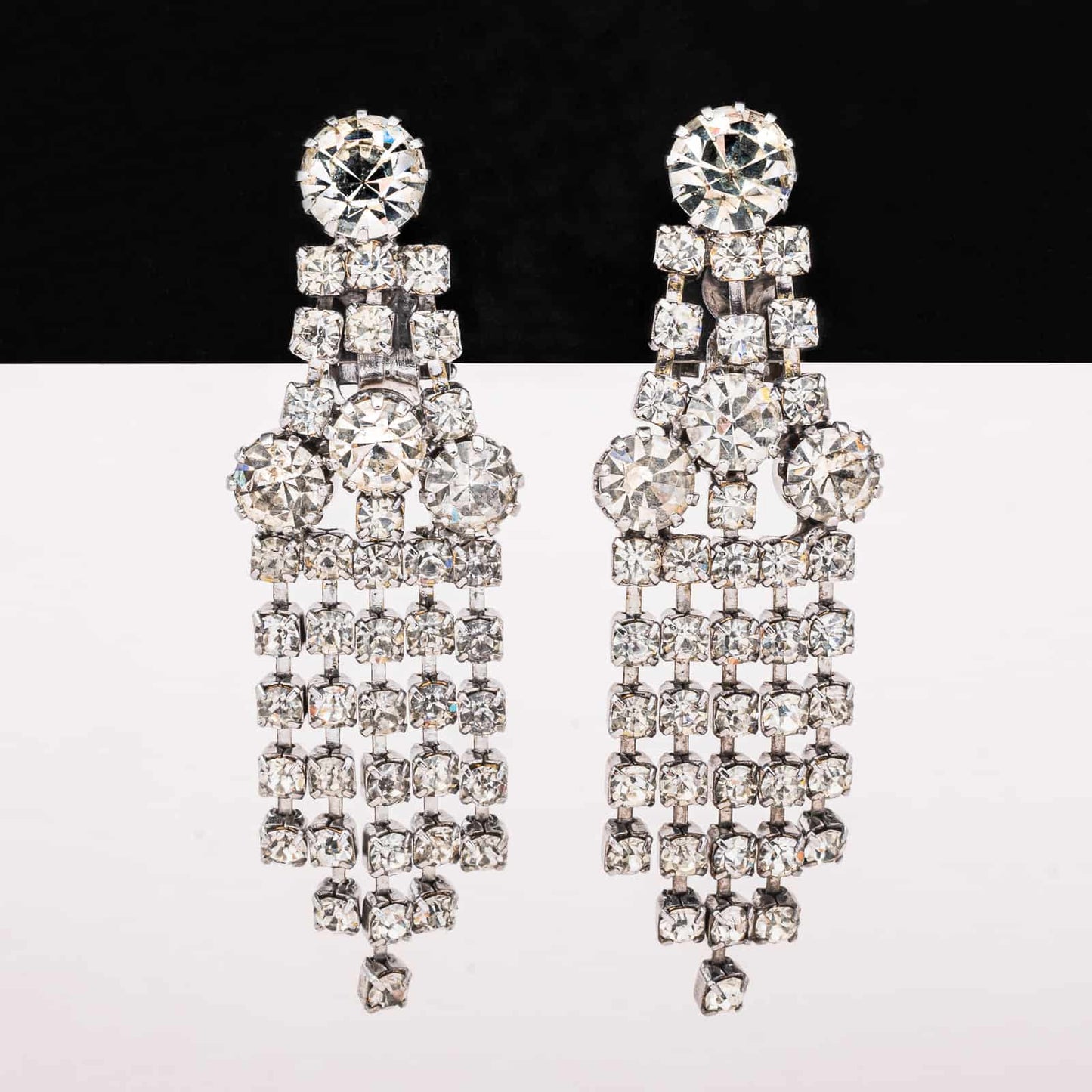 Weiss-Strass-Hänger-Ohrringe